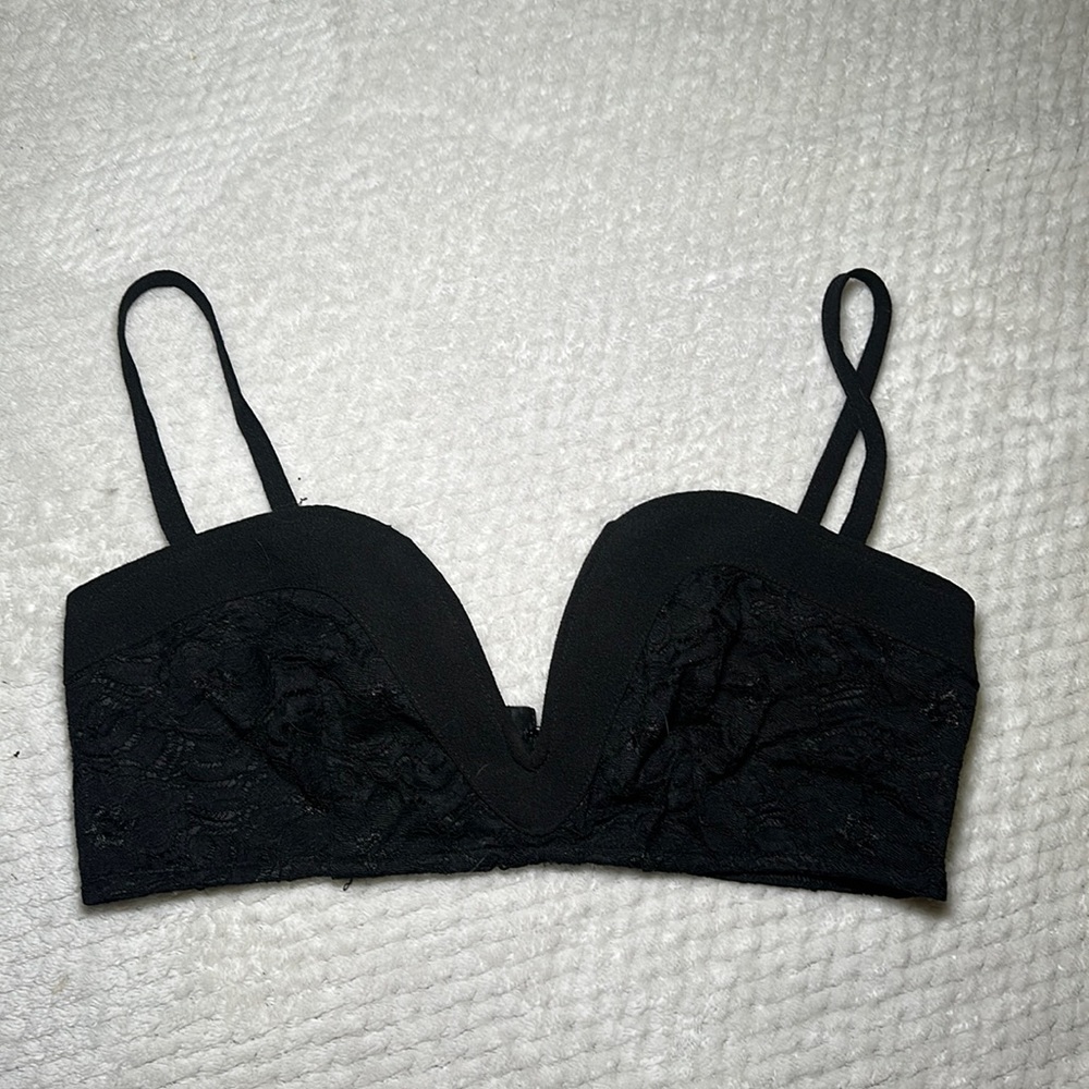 TOBI Black Lace Crop Top size medium